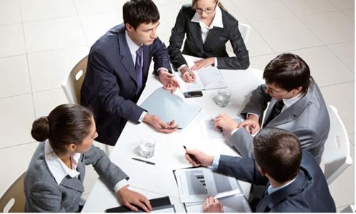 网站外包全攻略：专业团队高效建站，降低成本轻松上线