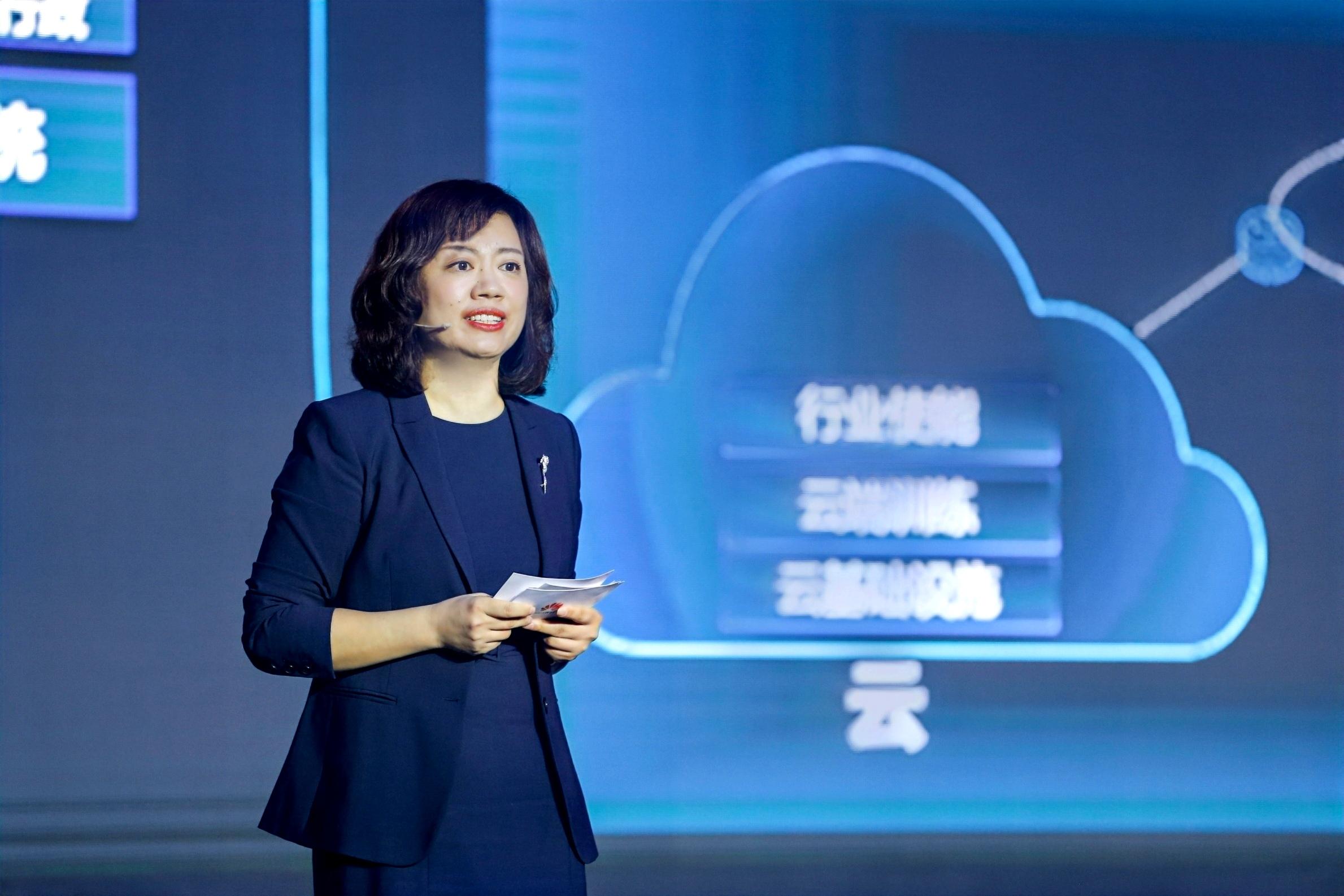 小程序网站：无需下载、即用即走的便捷体验，解决企业数字化转型难题