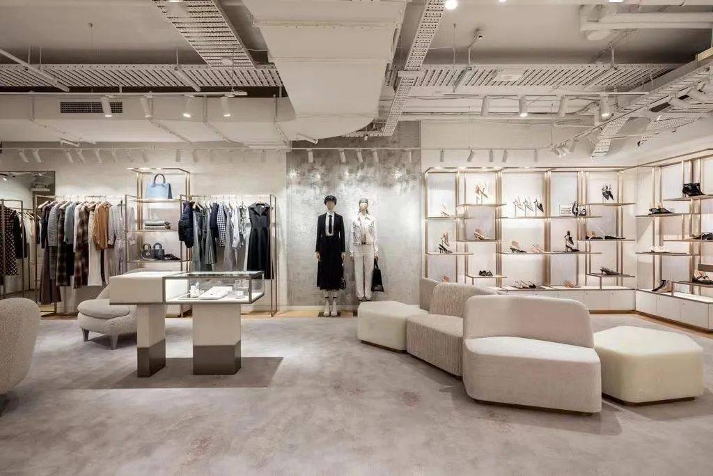 服装店设计网:轻松打造高转化店铺,节省30%成本 服装店设计网:轻松打造高转化店铺,节省30%成本